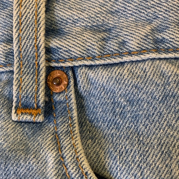 Vintage Levi’s 550 made in USA jeans in a size 34/32 - Picture 11 of 13